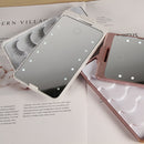 New Arrival Eyelash Packaging Box Mirror With 12pcs Led Lights Vintage Luxury Led Eyelash Storage Travel Case